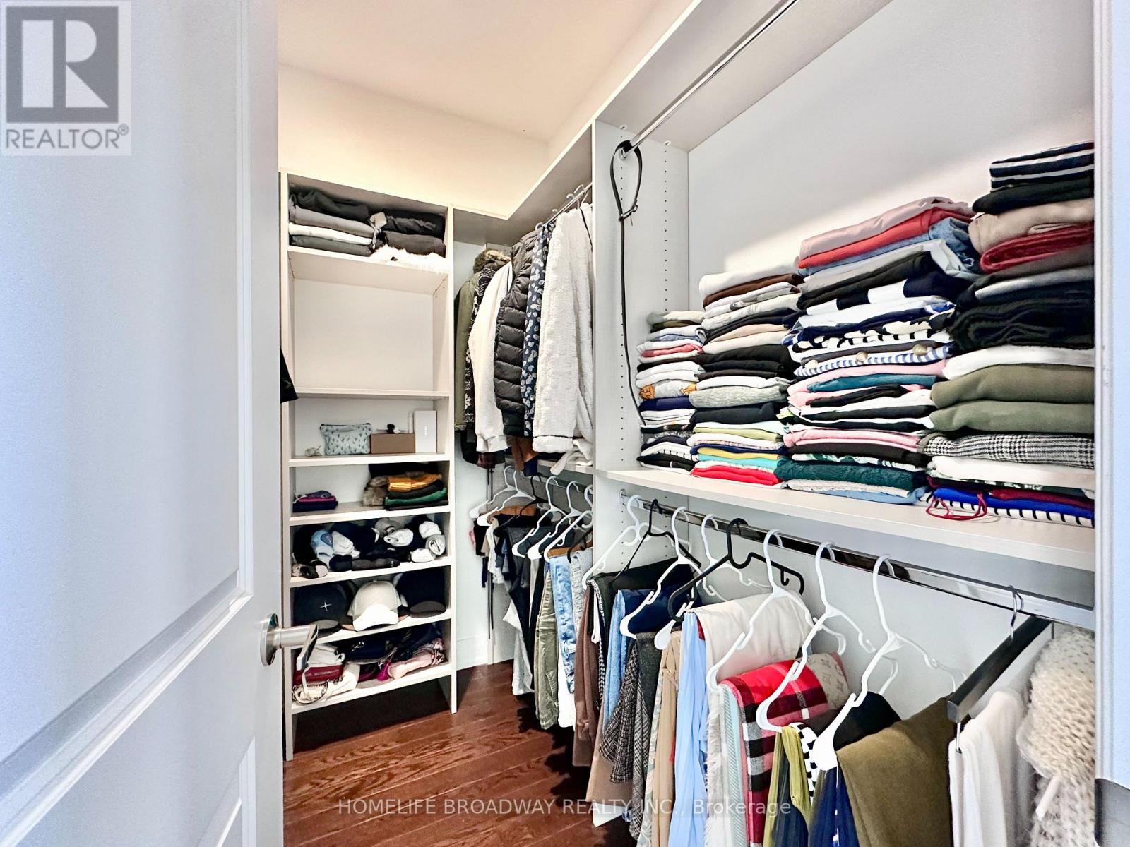 300 King Road Property Photo 26