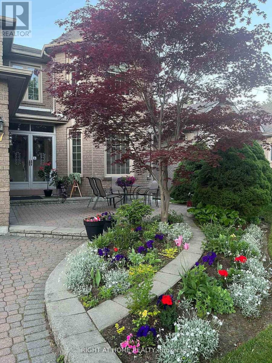27 Addison Street Property Photo 4