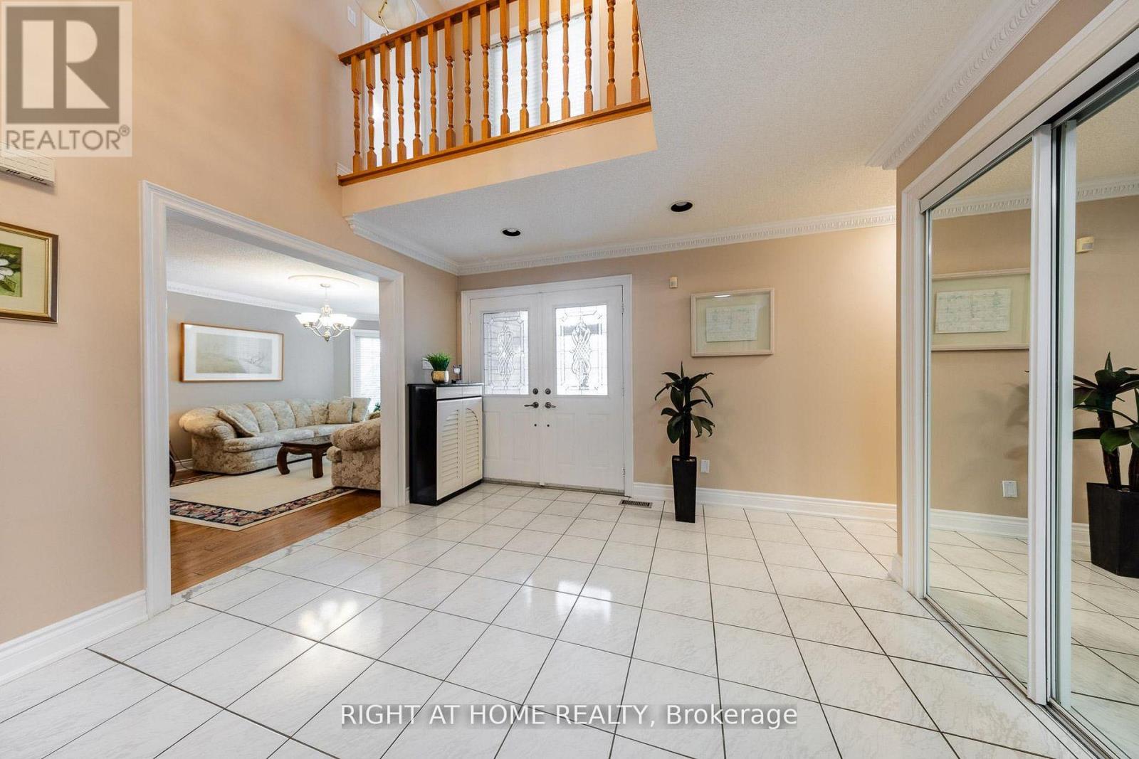 27 Addison Street Property Photo 7