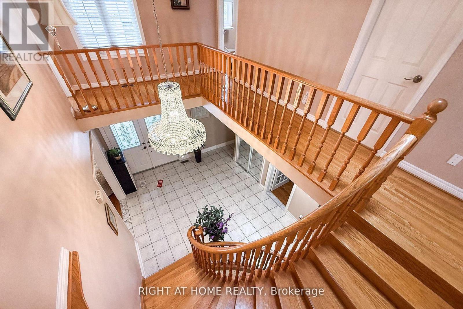 27 Addison Street Property Photo 24
