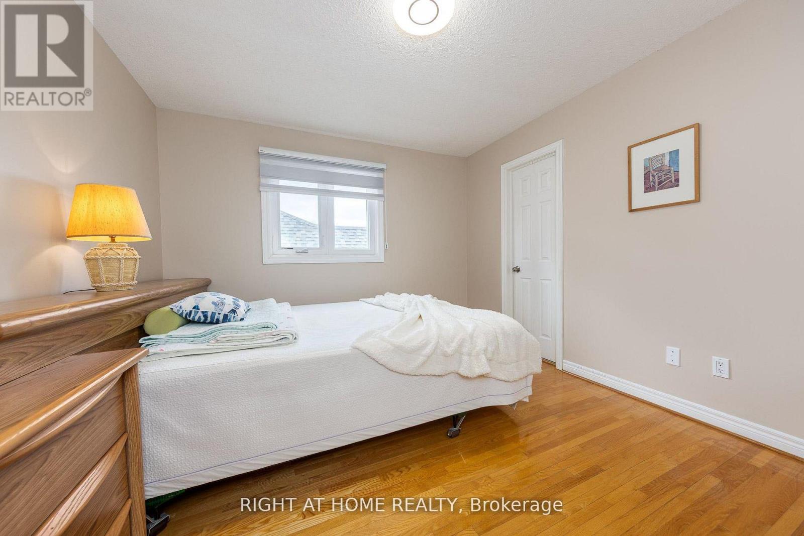 27 Addison Street Property Photo 32