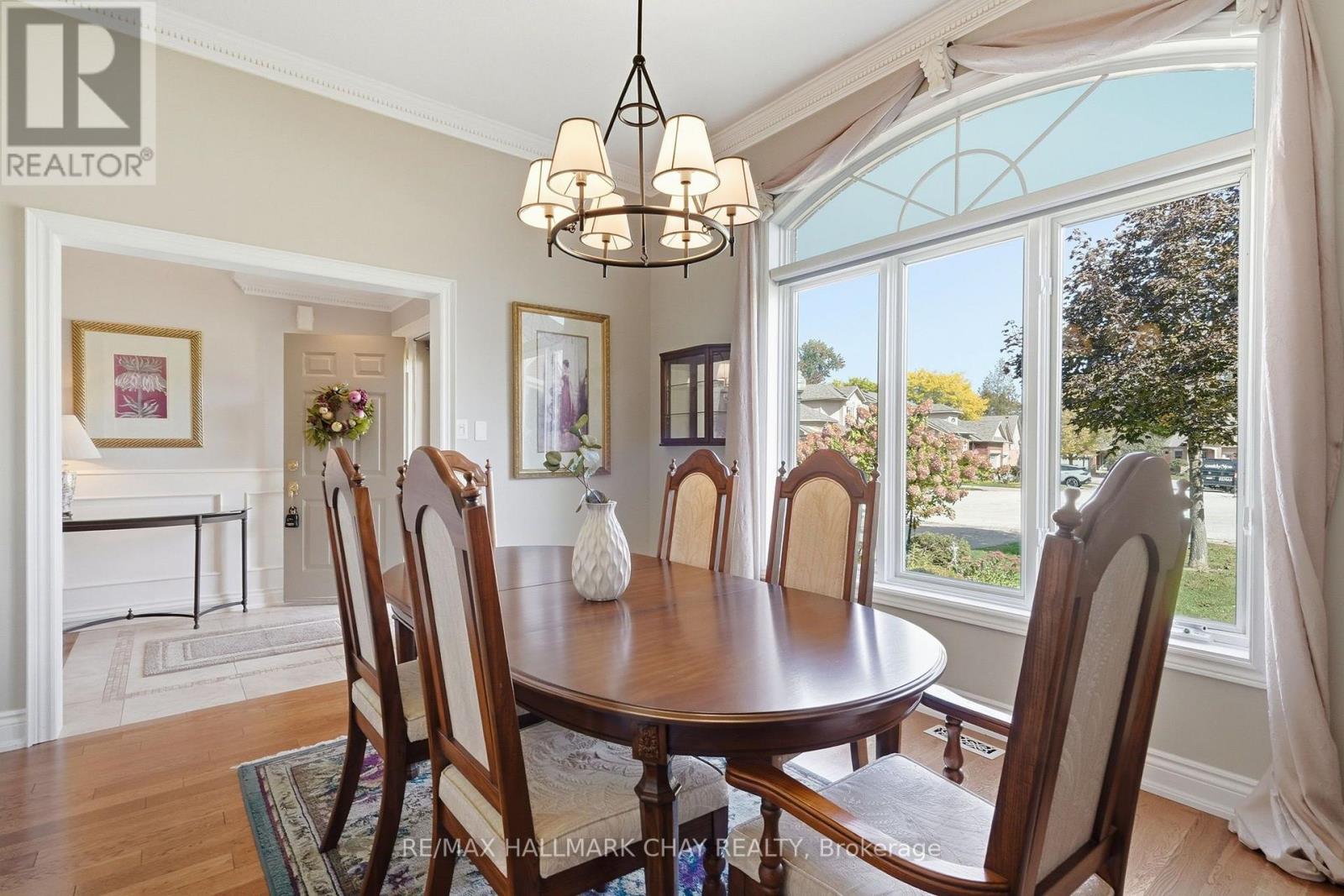 9 La Costa Court Property Photo 10