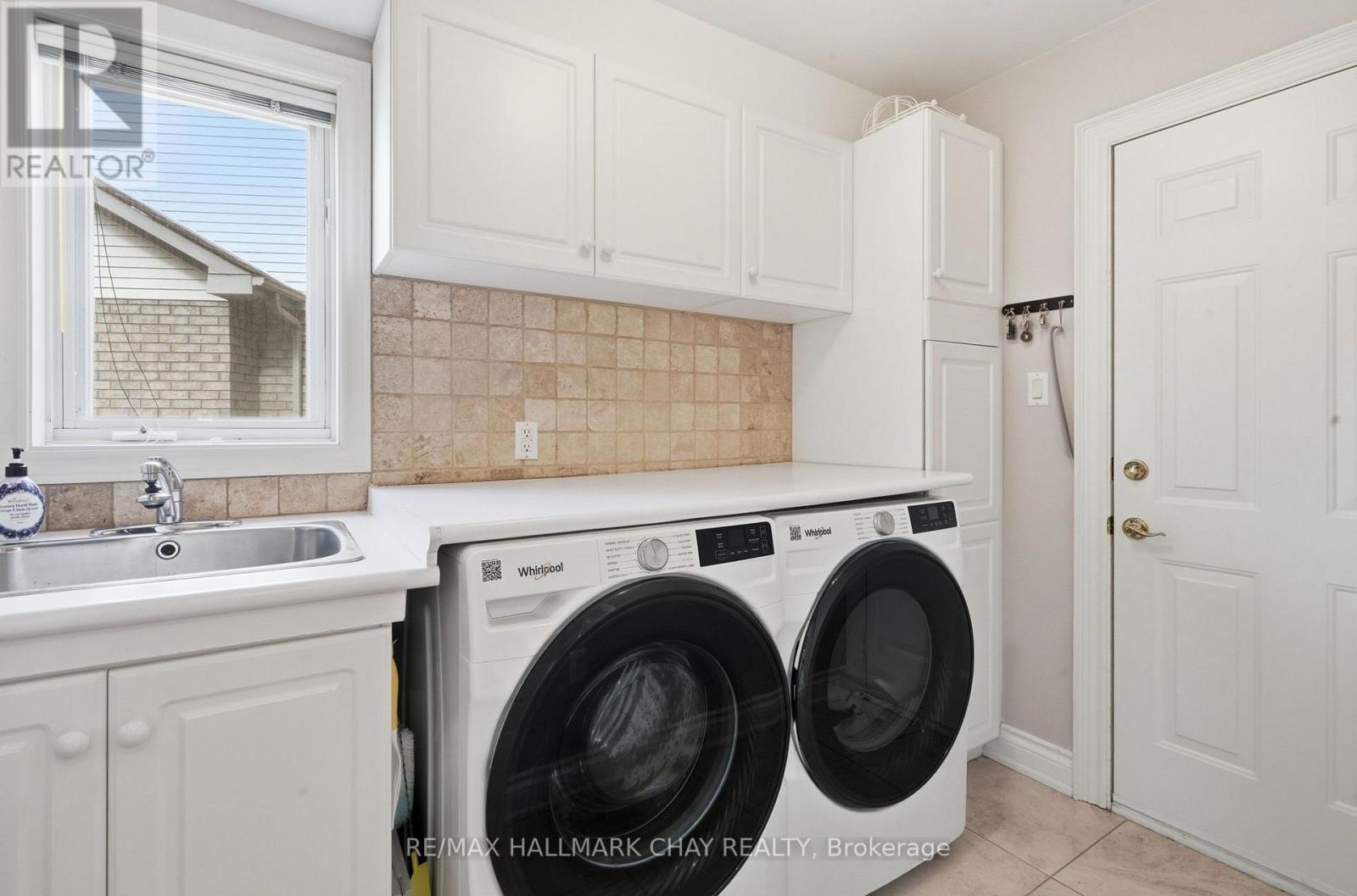 9 La Costa Court Property Photo 21
