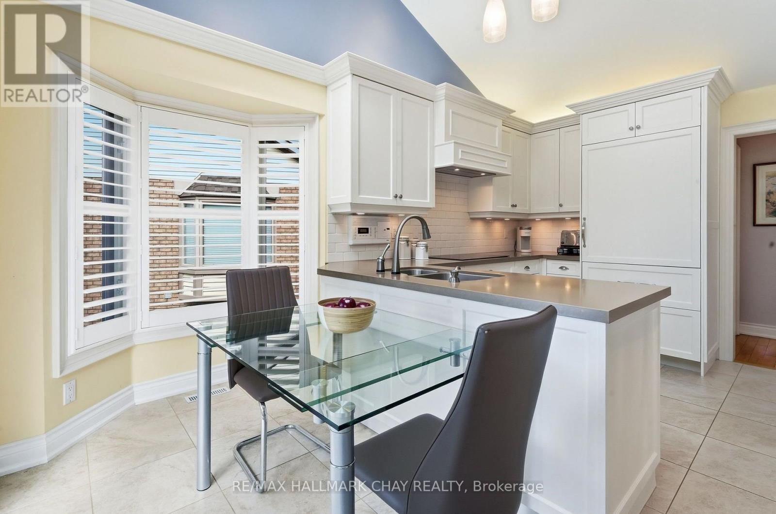 9 La Costa Court Property Photo 24