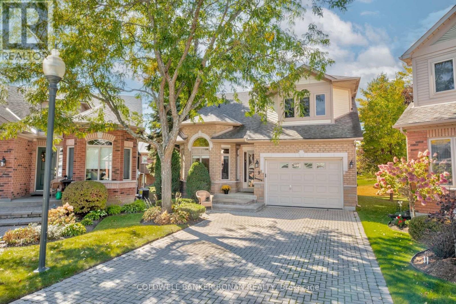 9 FORTUNA CIRCLE Property Photo 1