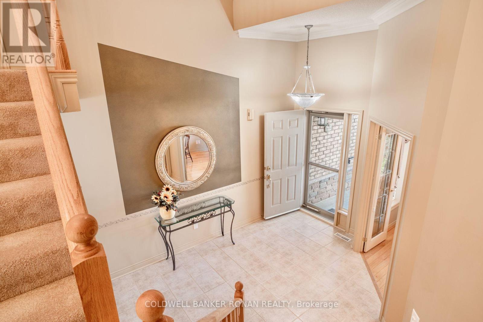 9 Fortuna Circle Property Photo 4