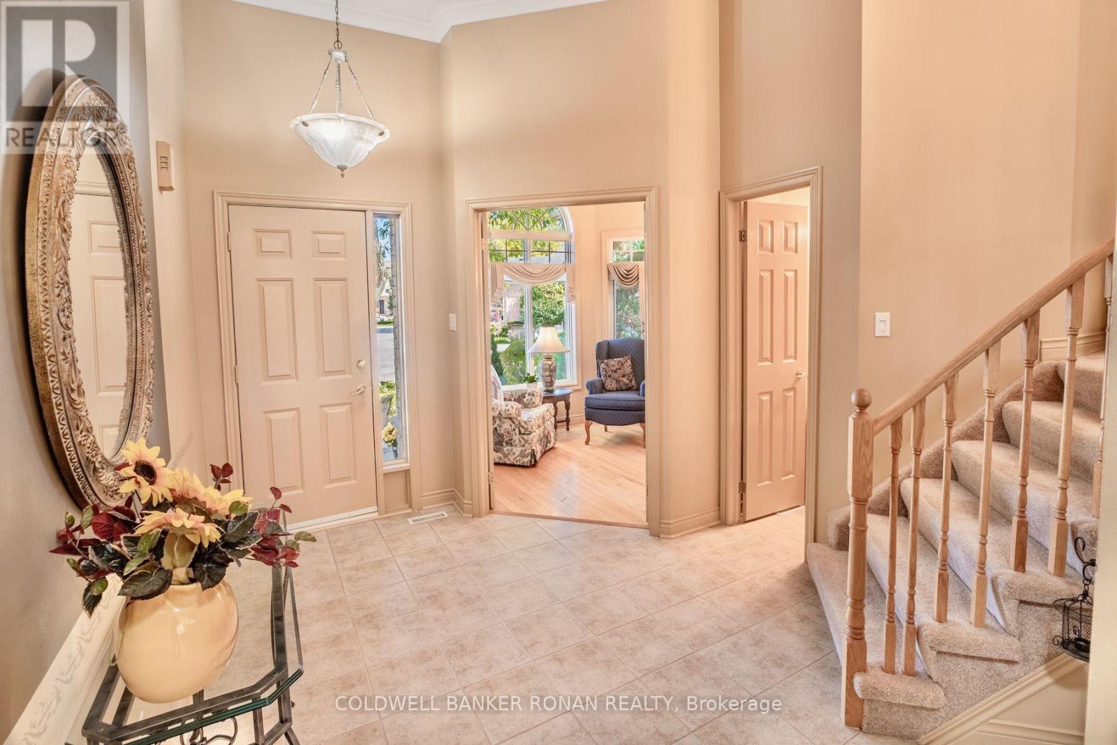 9 Fortuna Circle Property Photo 5