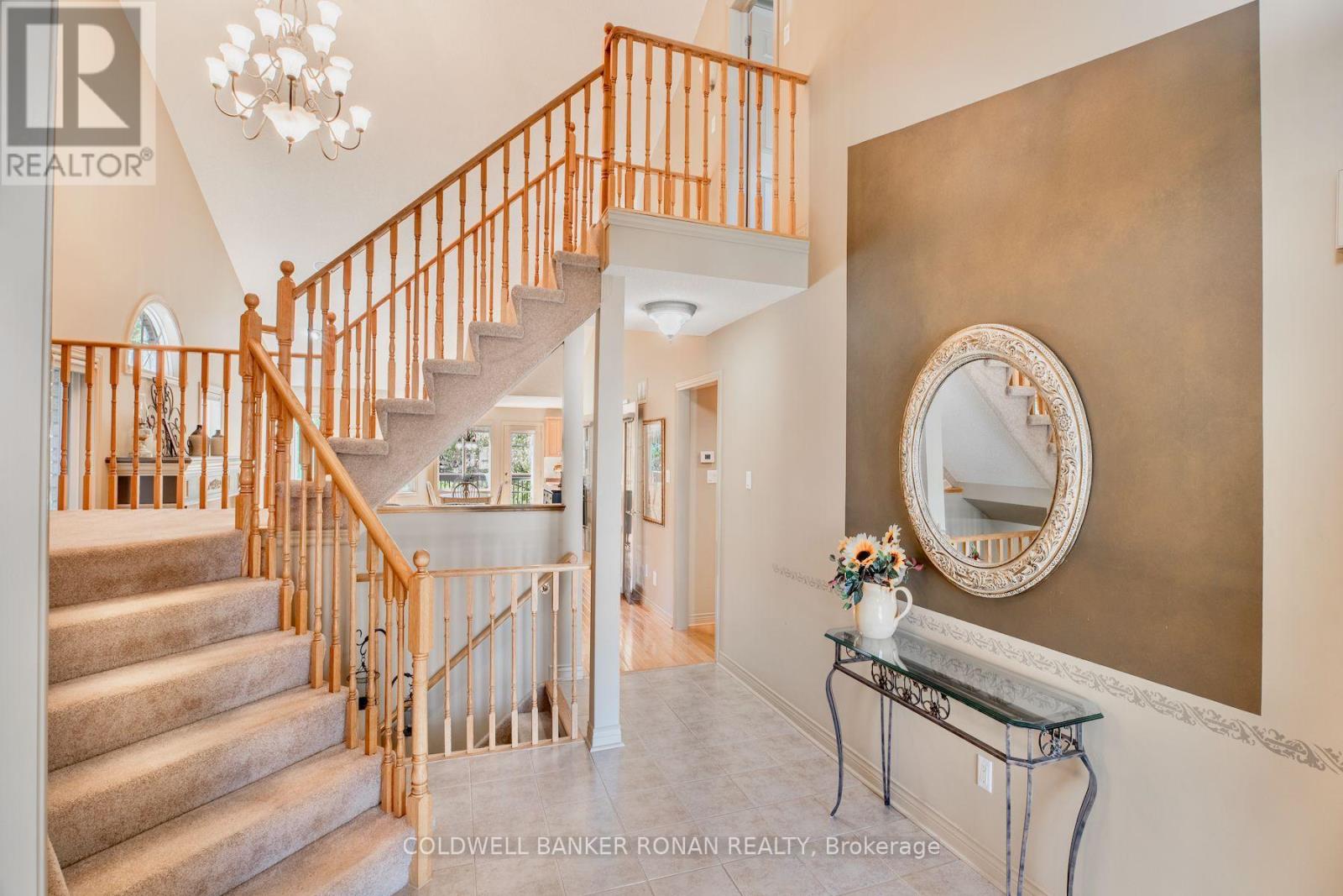 9 Fortuna Circle Property Photo 7