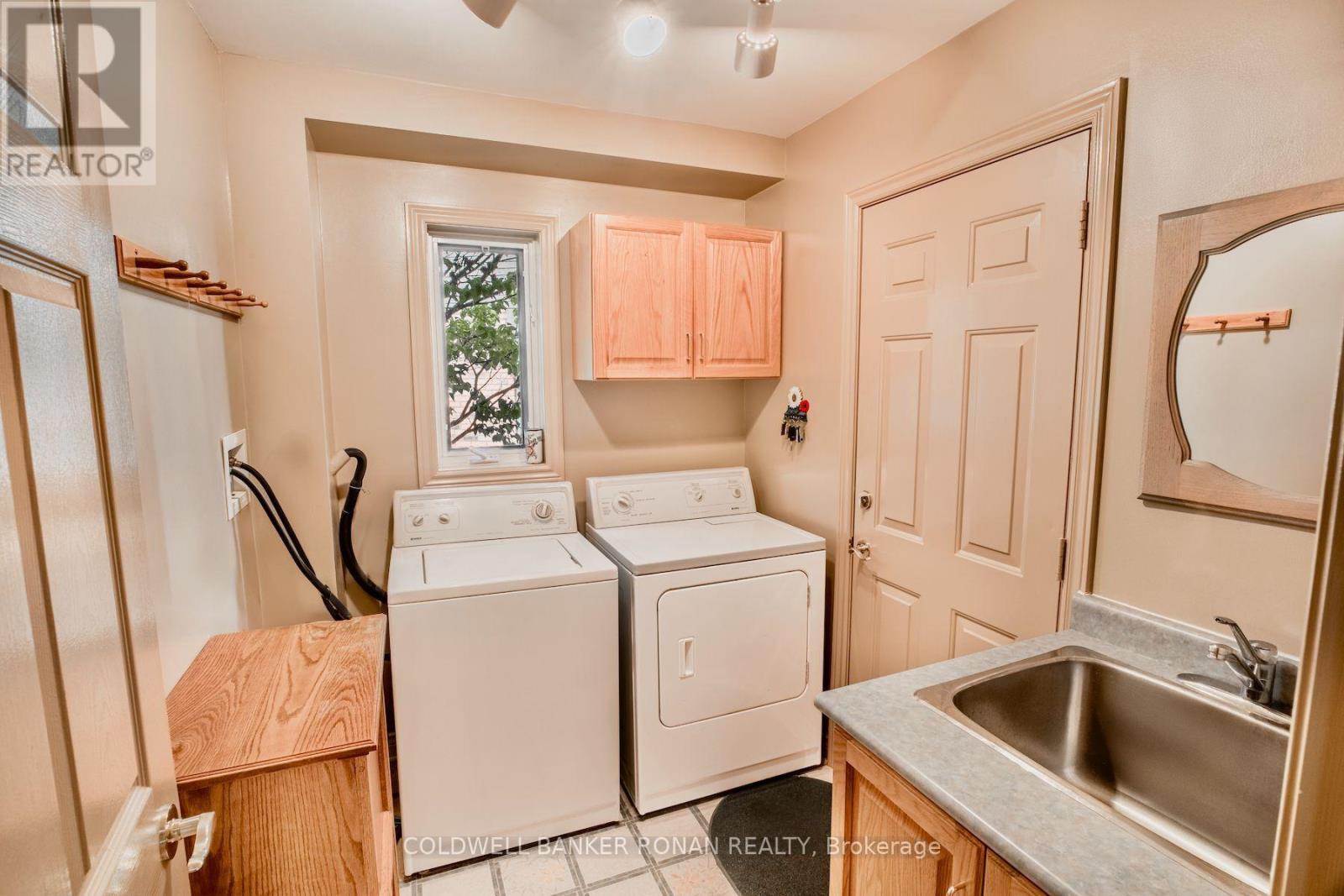 9 Fortuna Circle Property Photo 18