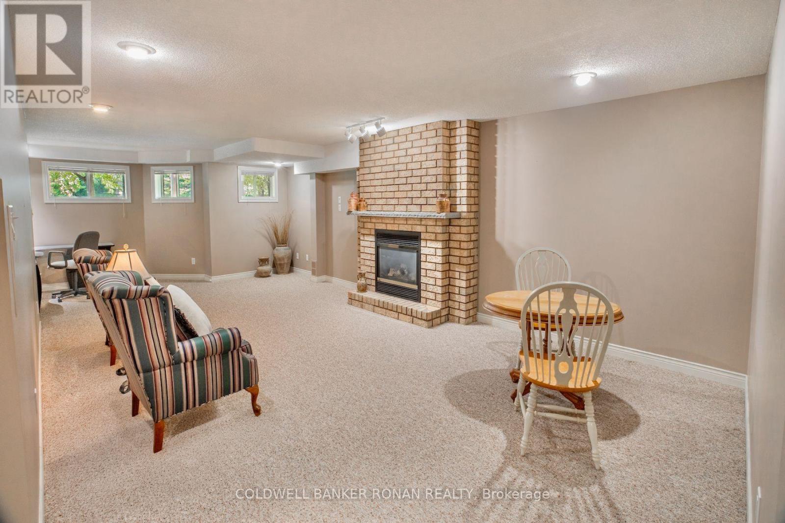 9 Fortuna Circle Property Photo 27