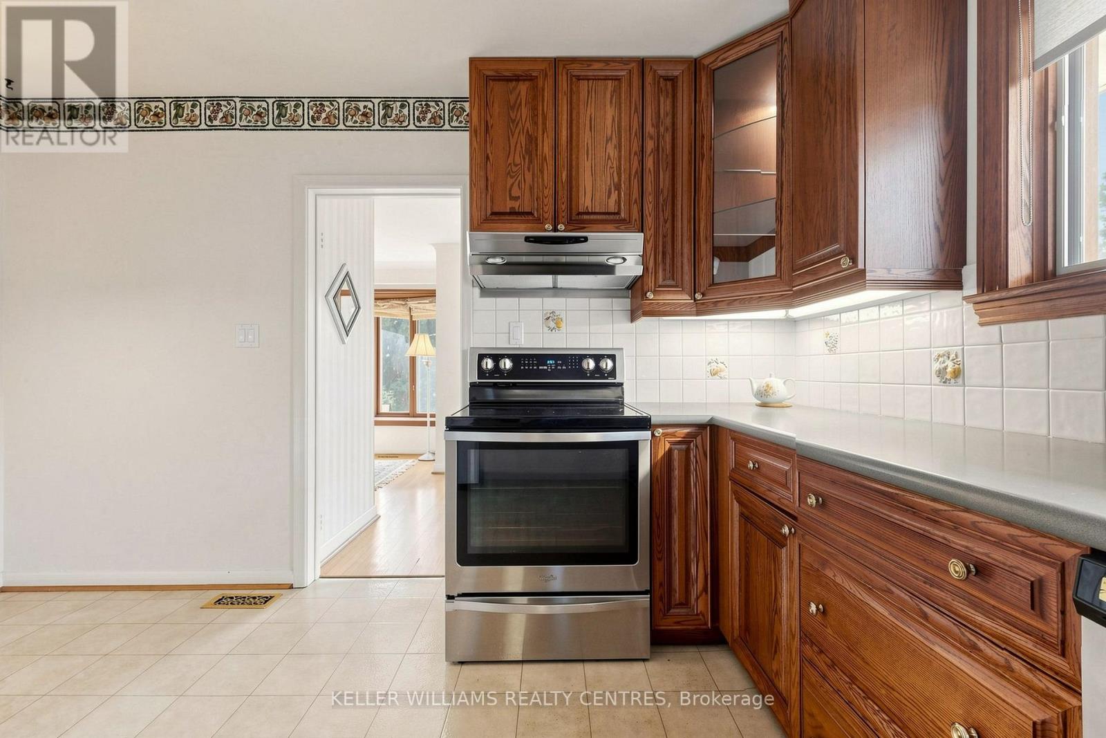369 Osiris Drive Property Photo 11