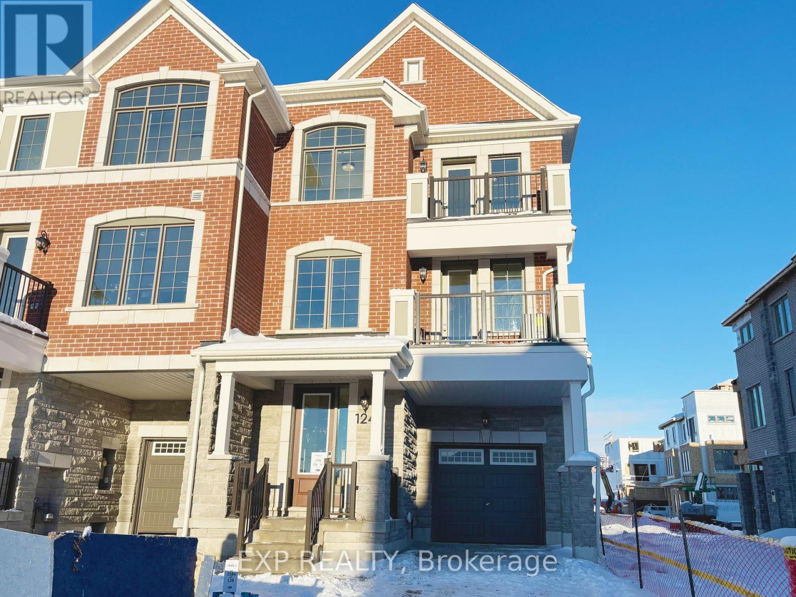 124 Azure Drive Property Photo 1