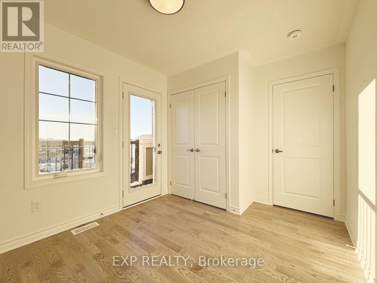 124 Azure Drive Property Photo 8