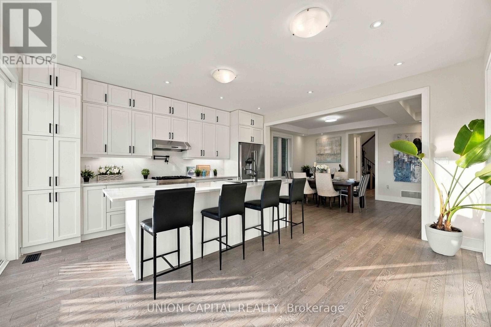 297 Seaview Heights Property Photo 12