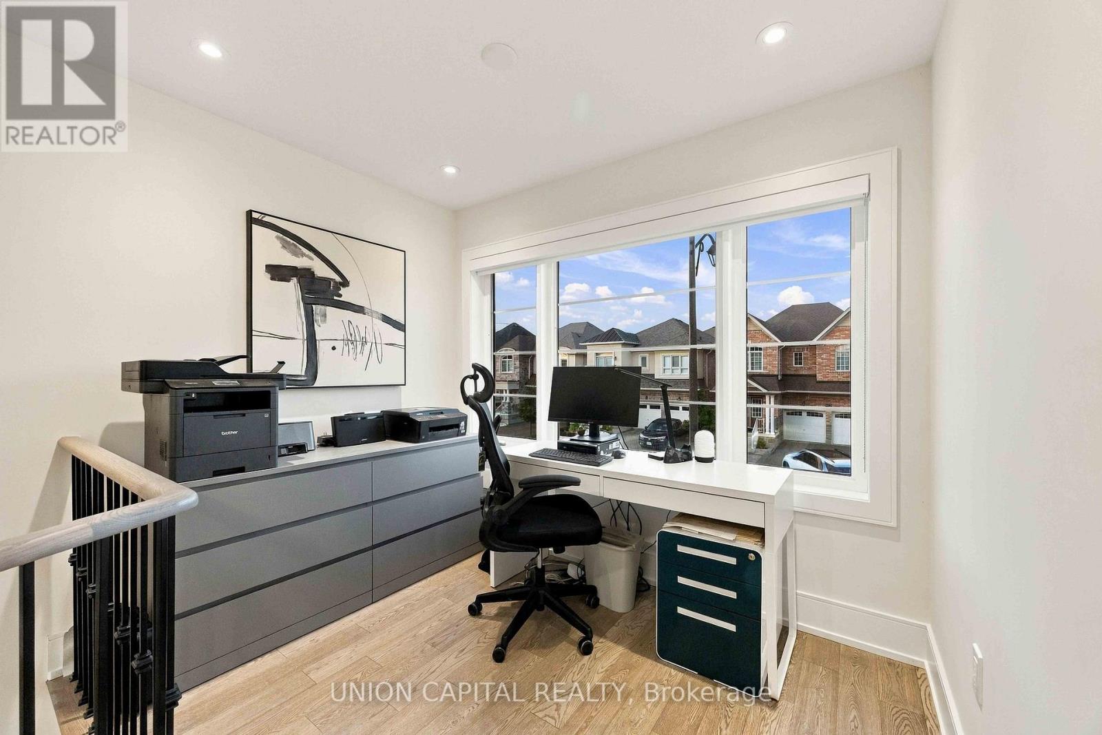 297 Seaview Heights Property Photo 19