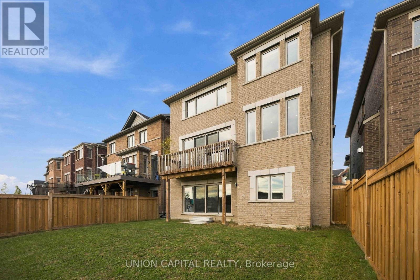 297 Seaview Heights Property Photo 39