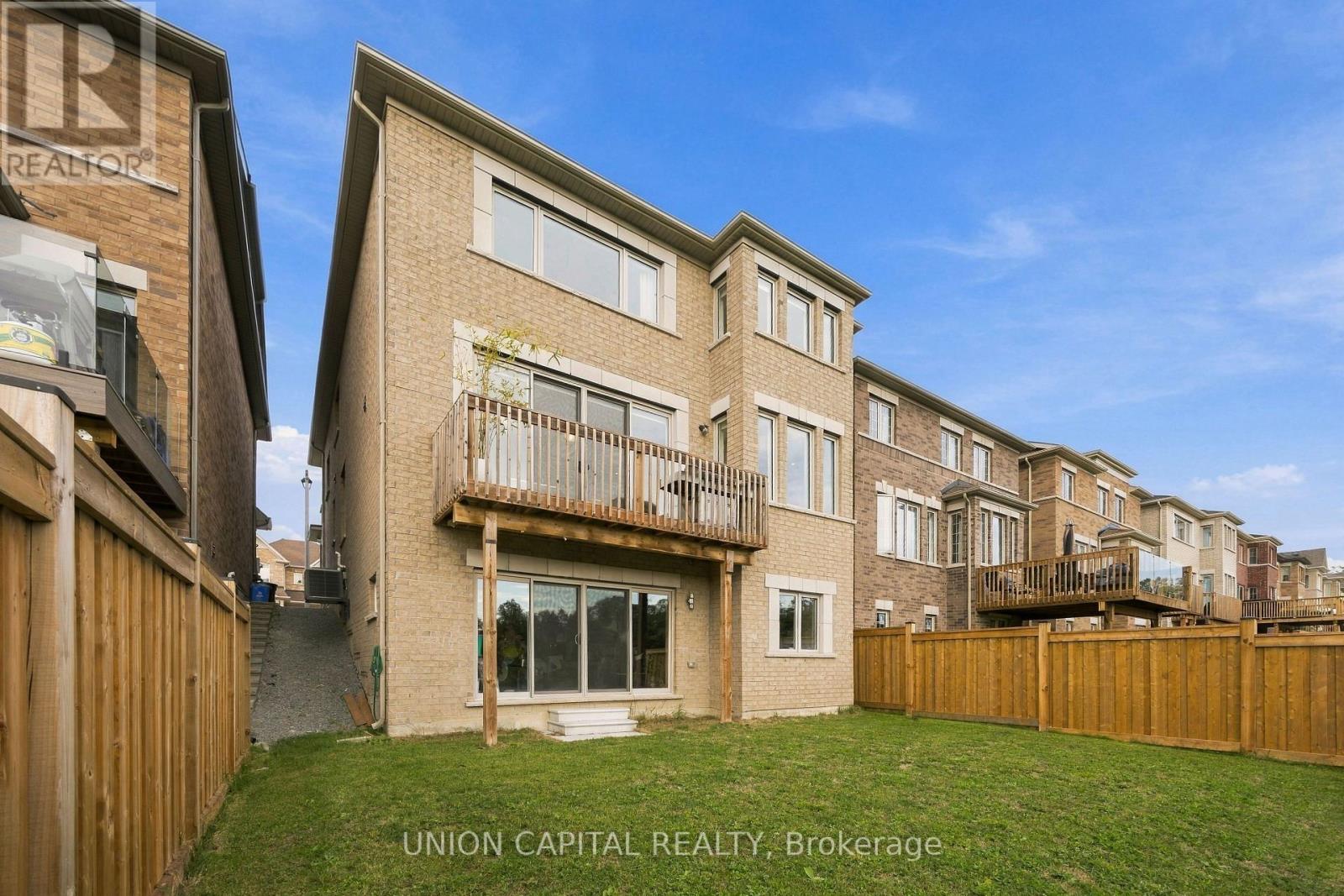 297 Seaview Heights Property Photo 40