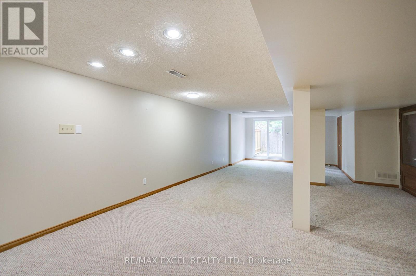 563 Tara Hill Circle Property Photo 37