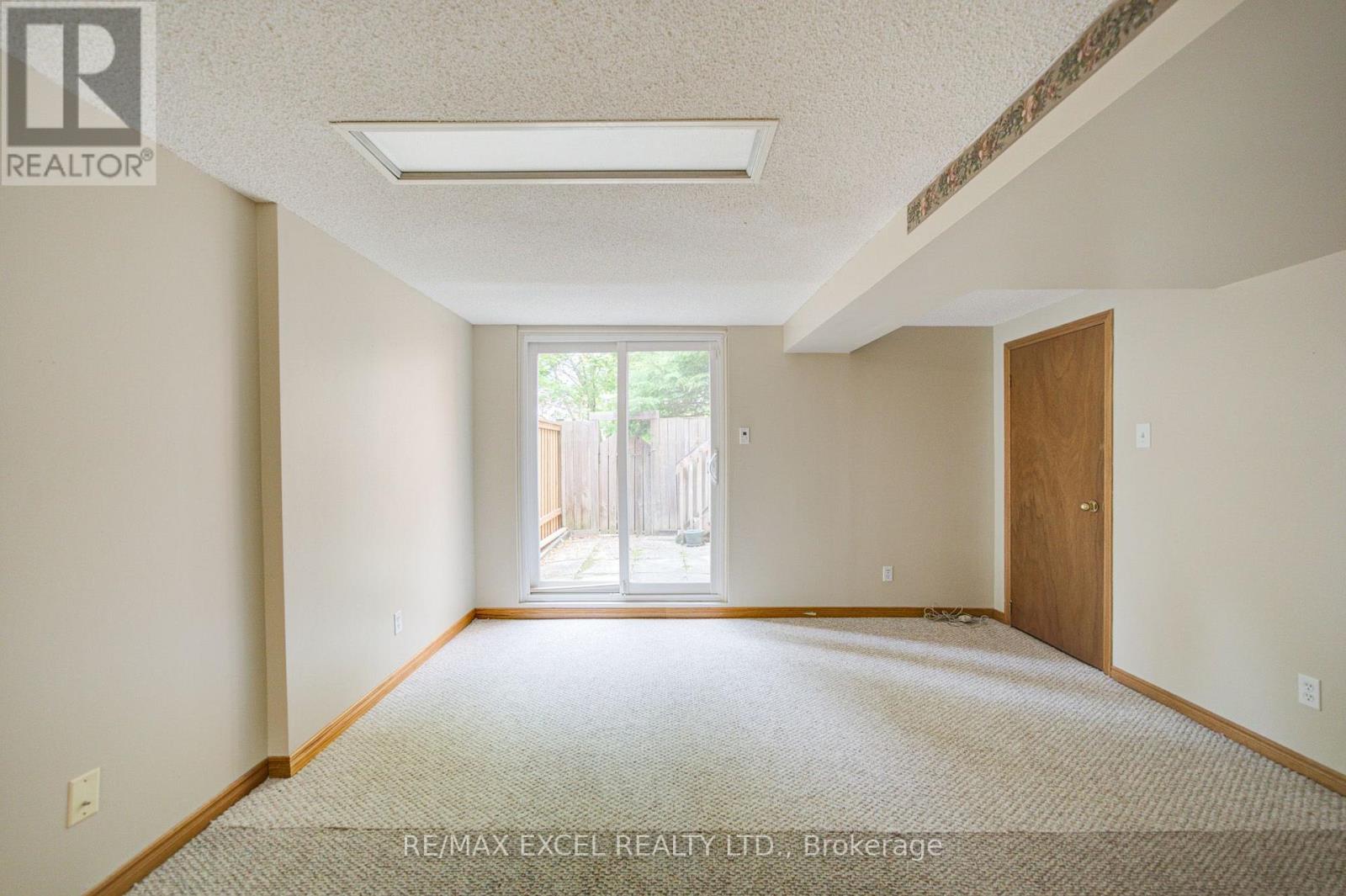 563 Tara Hill Circle Property Photo 42