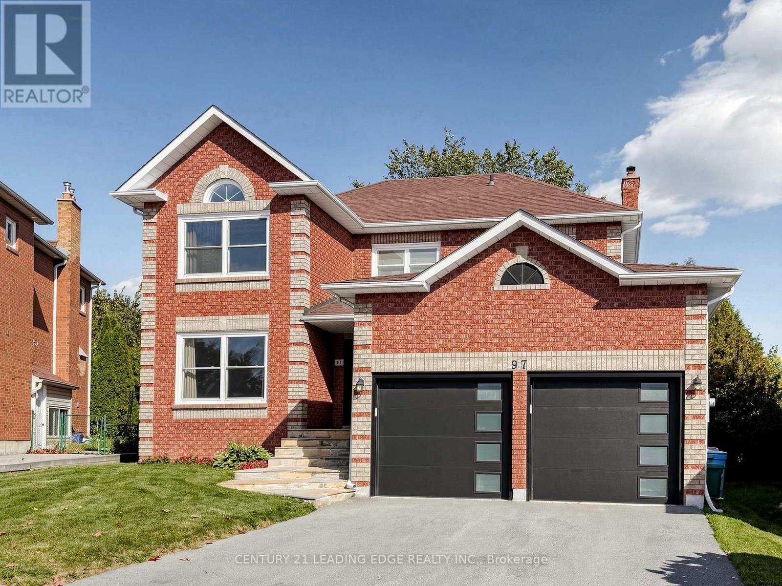 97 Tulip Street Property Photo 2