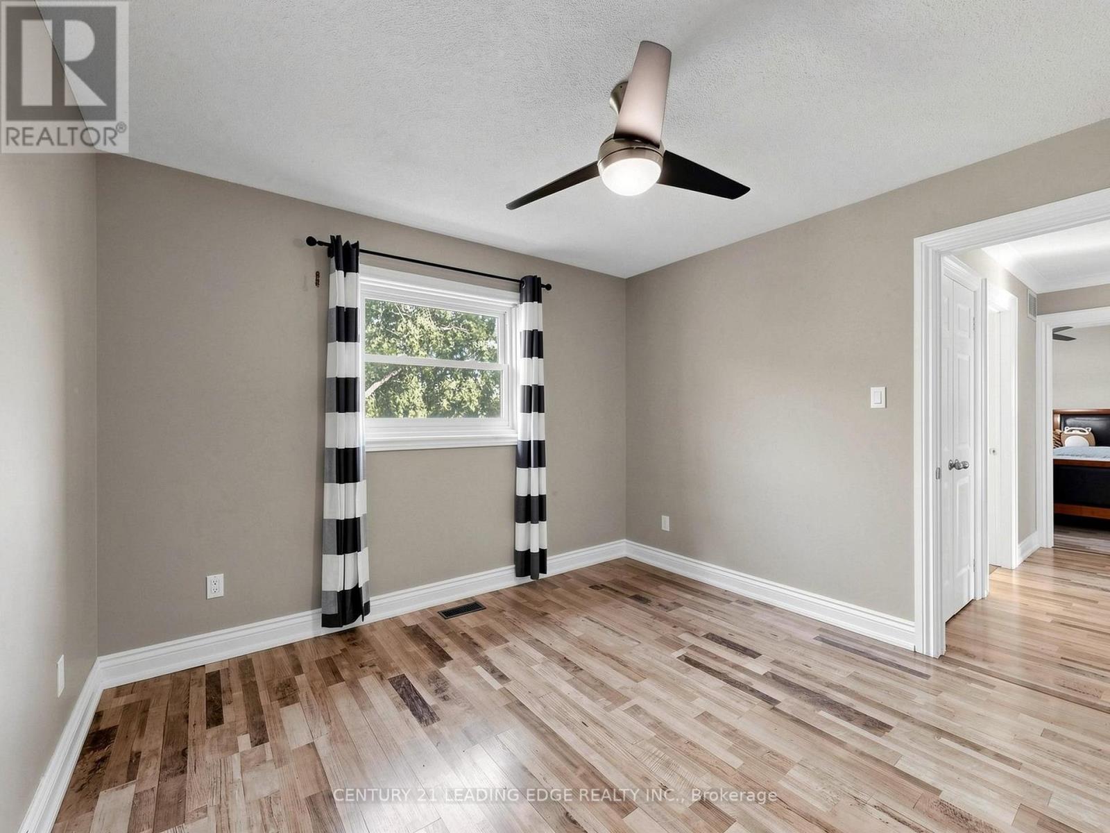 97 Tulip Street Property Photo 37