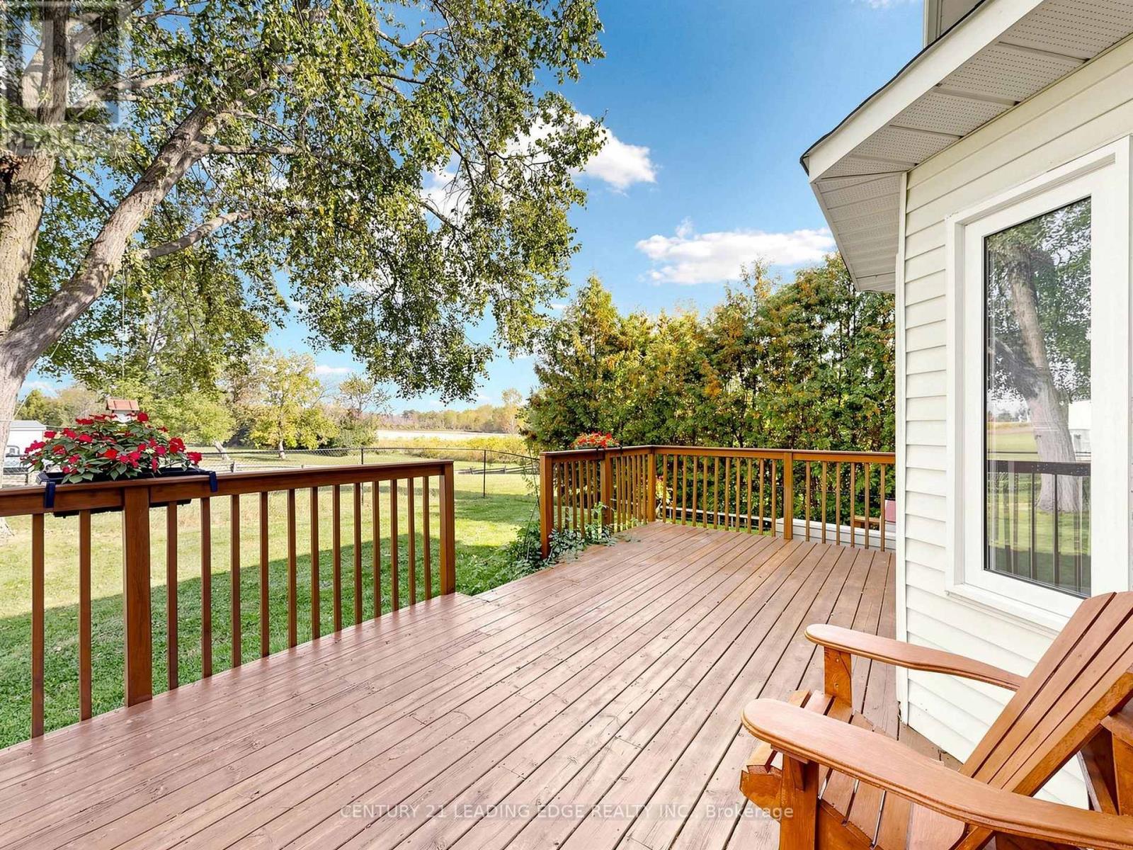 97 Tulip Street Property Photo 41