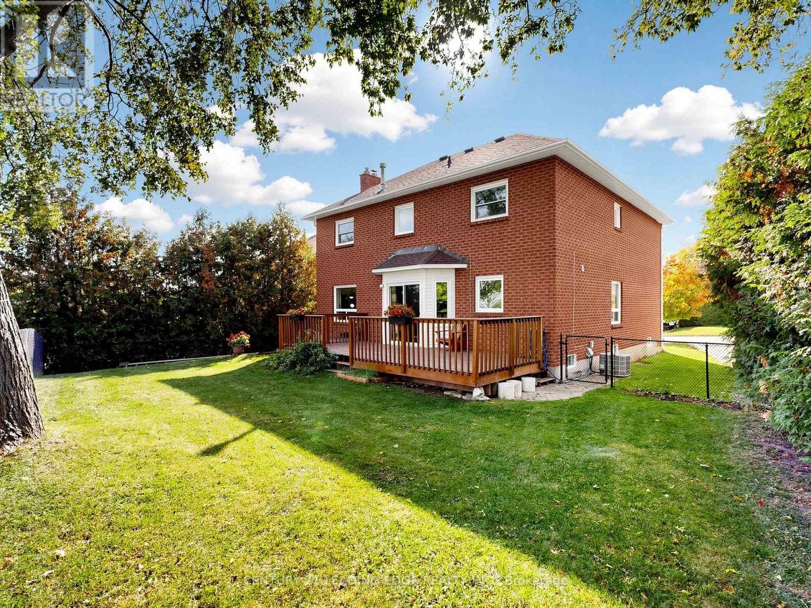 97 Tulip Street Property Photo 45