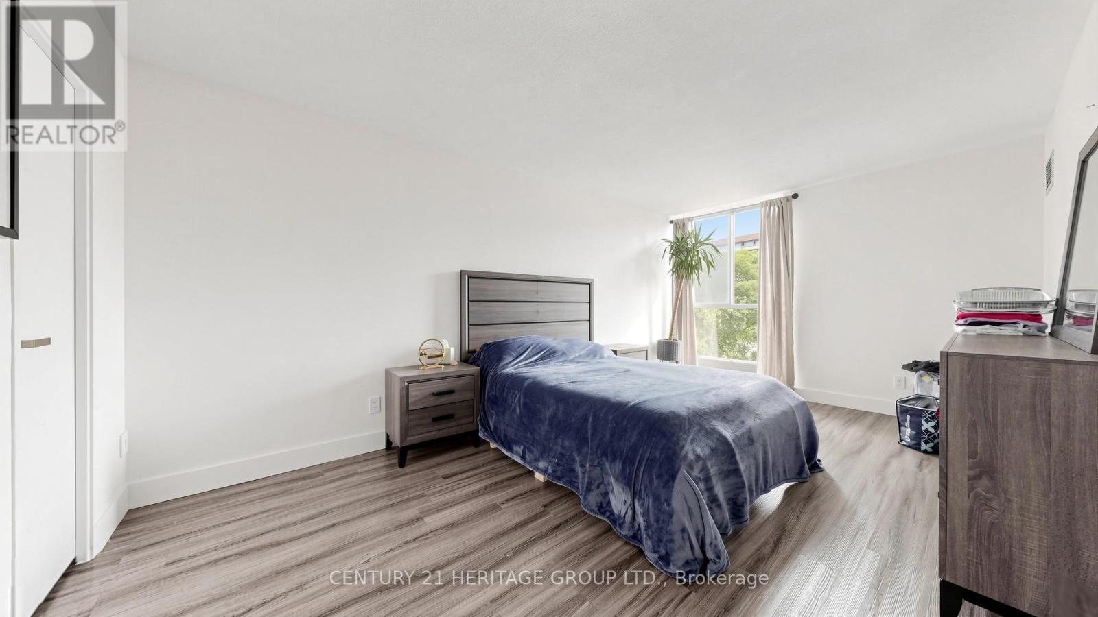 406 - 40 Baif Boulevard Property Photo 25