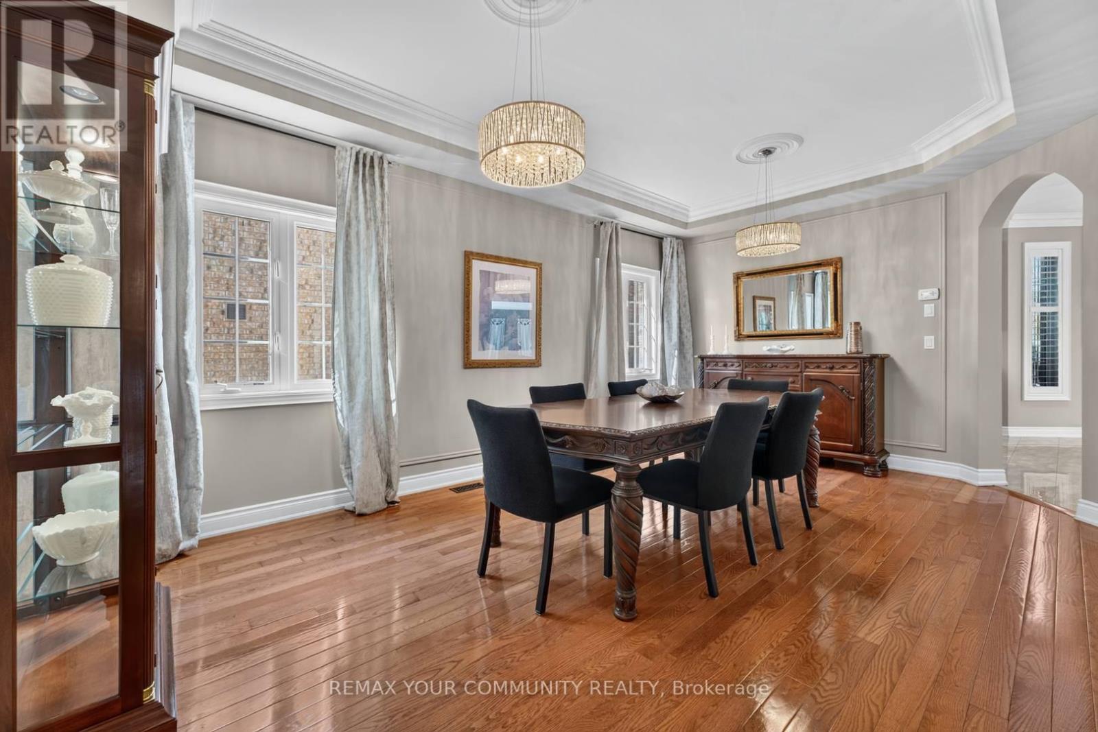 38 Dimarino Drive Property Photo 6