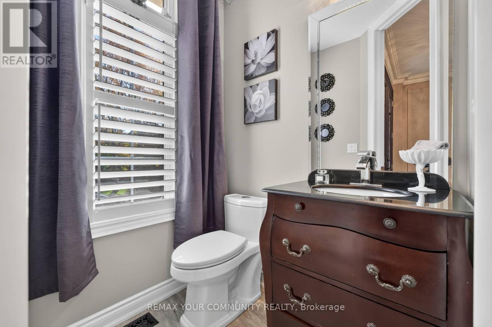 38 Dimarino Drive Property Photo 19