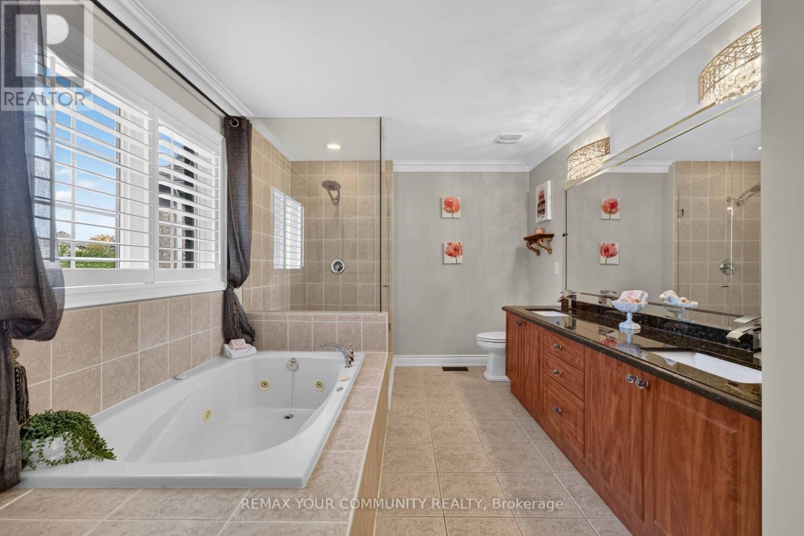 38 Dimarino Drive Property Photo 25