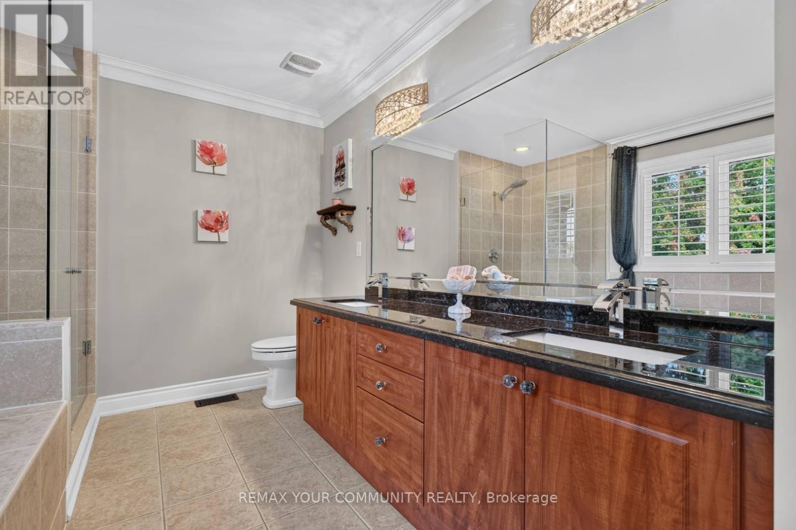 38 Dimarino Drive Property Photo 26
