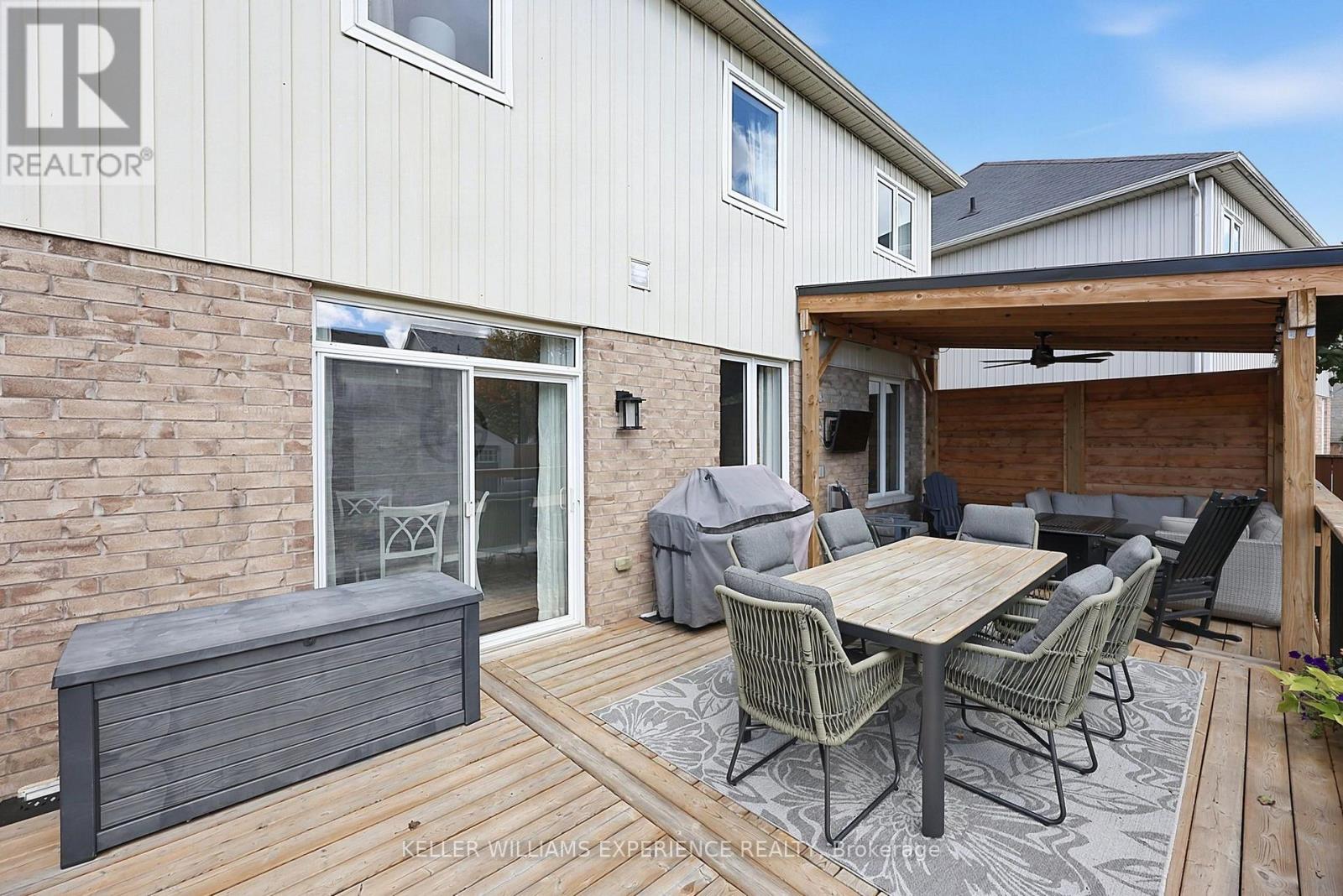 73 Latimer Avenue Property Photo 40