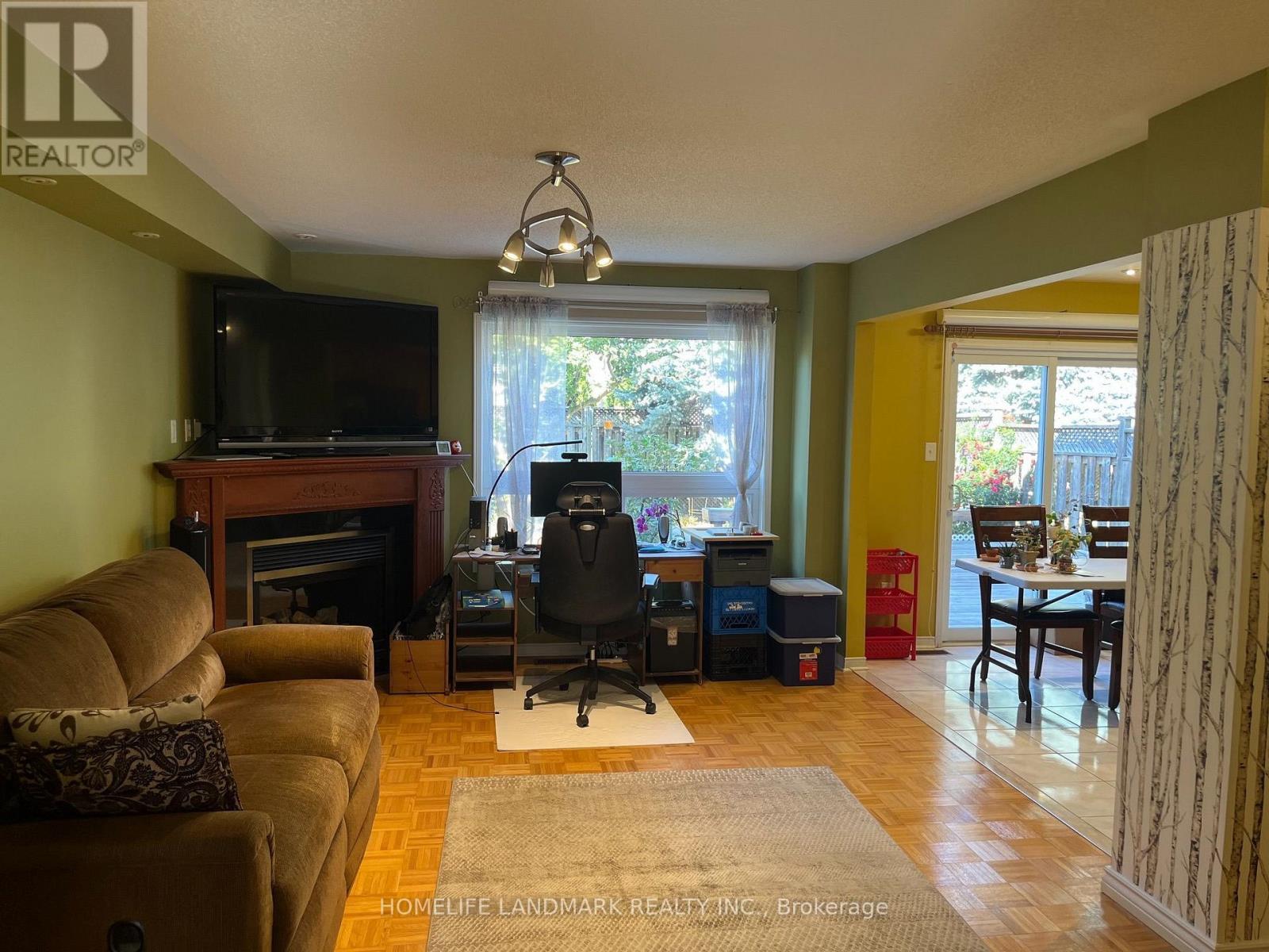 24 Gwilliam Lane Property Photo 10