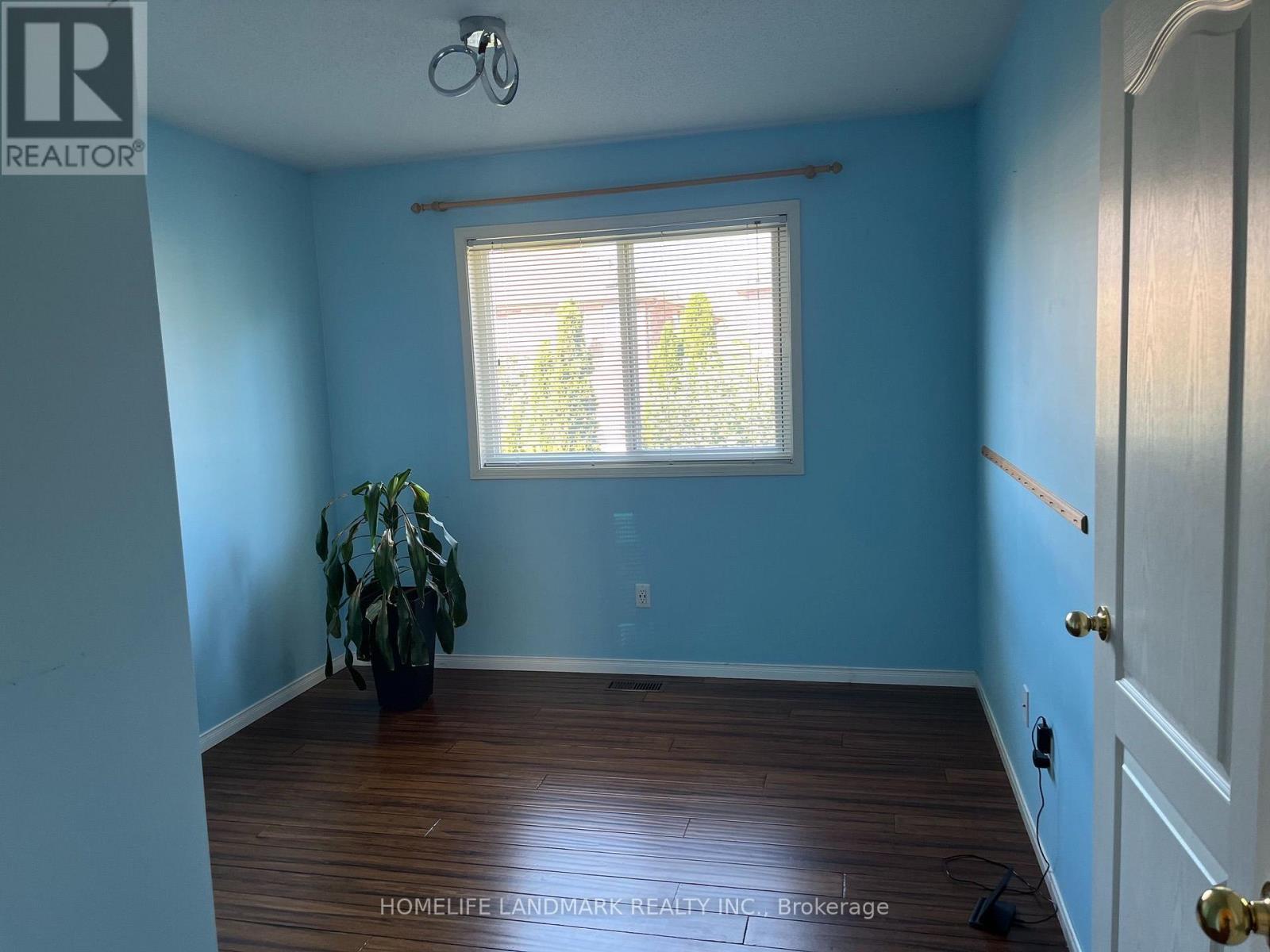 24 Gwilliam Lane Property Photo 19