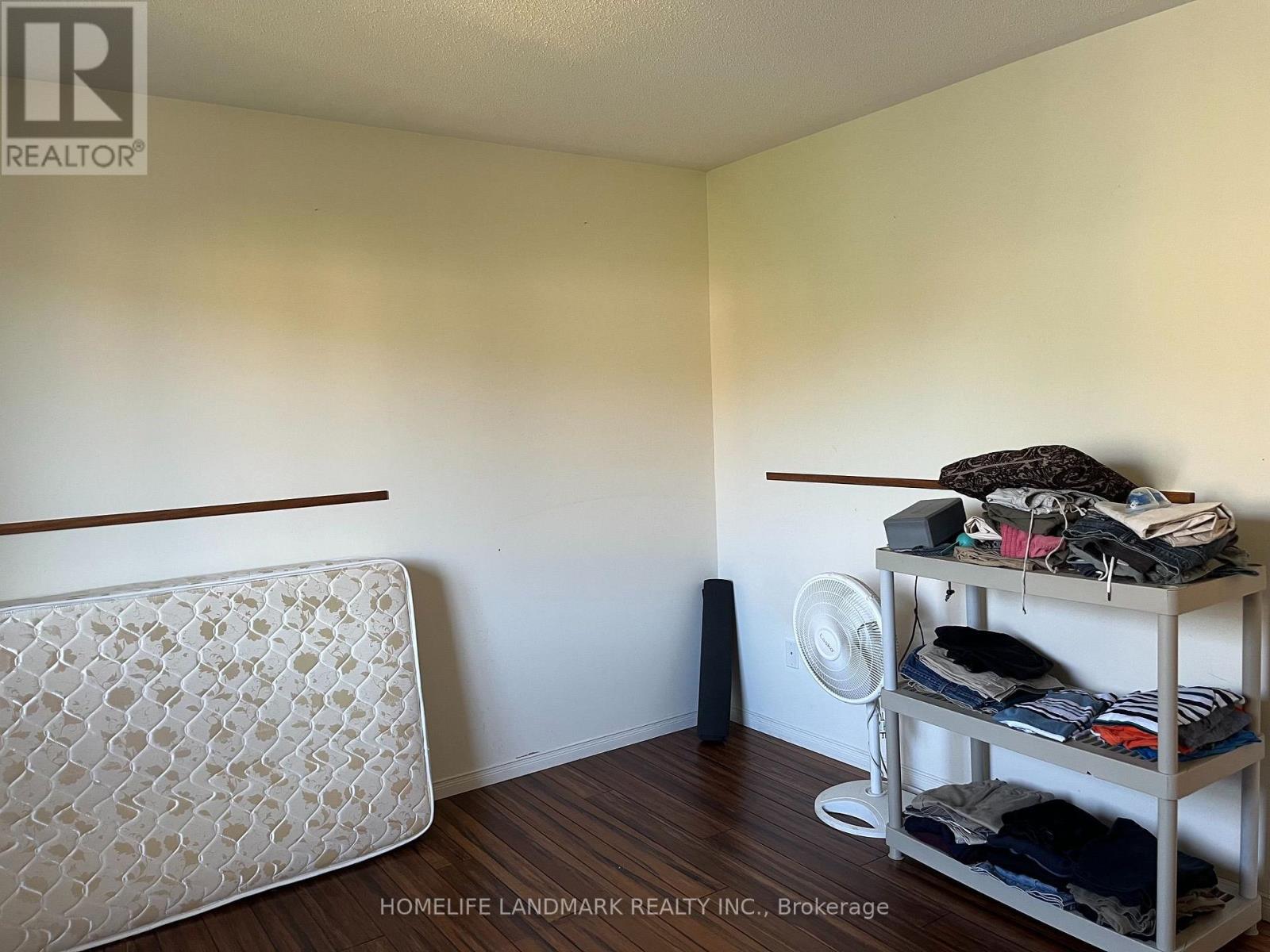 24 Gwilliam Lane Property Photo 20