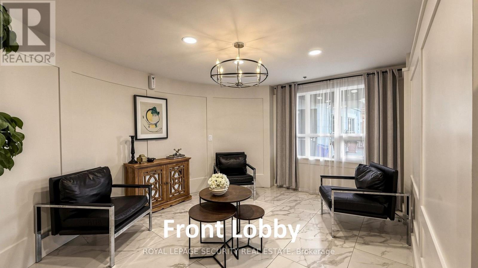 406 - 8026 Kipling Avenue Property Photo 5