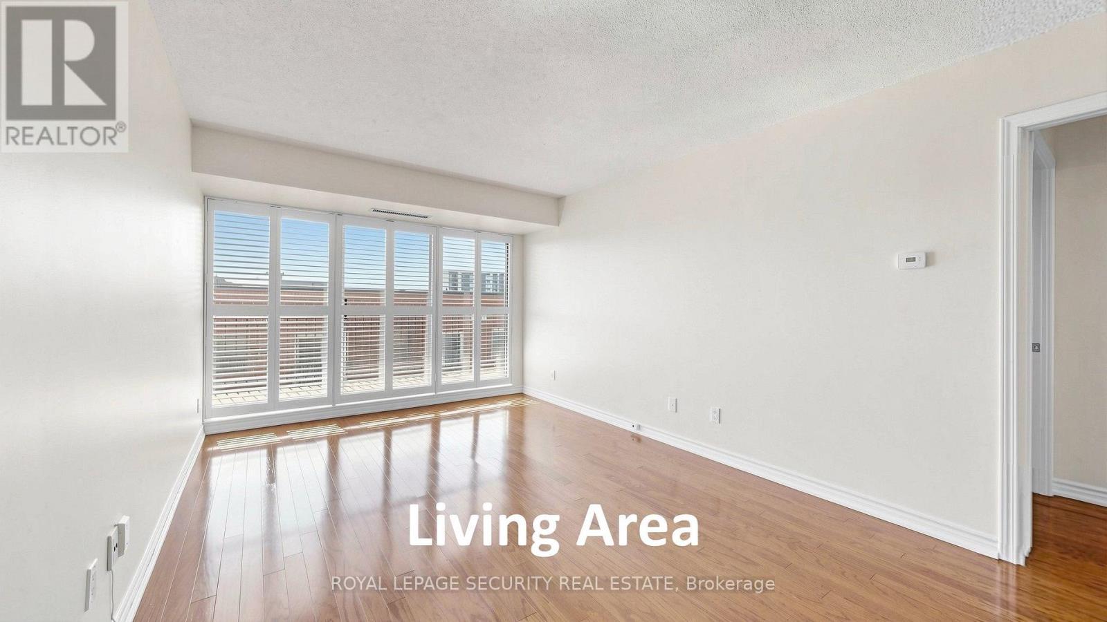 406 - 8026 Kipling Avenue Property Photo 7