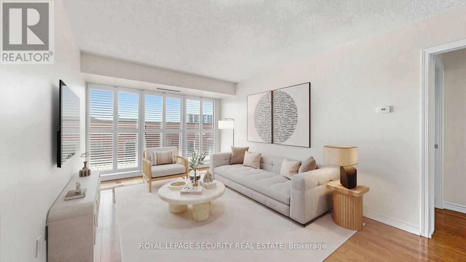 406 - 8026 Kipling Avenue Property Photo 8