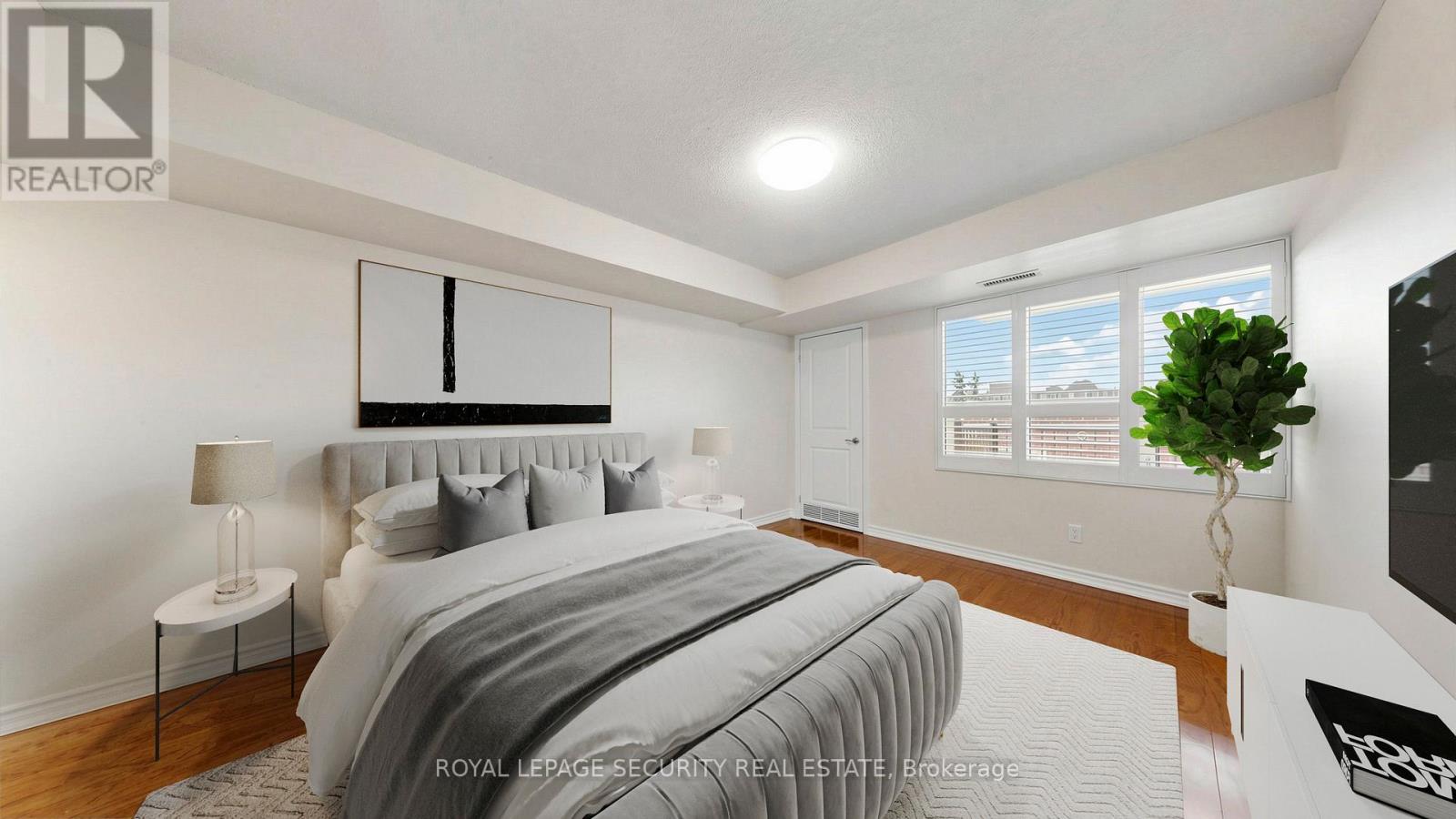 406 - 8026 Kipling Avenue Property Photo 24