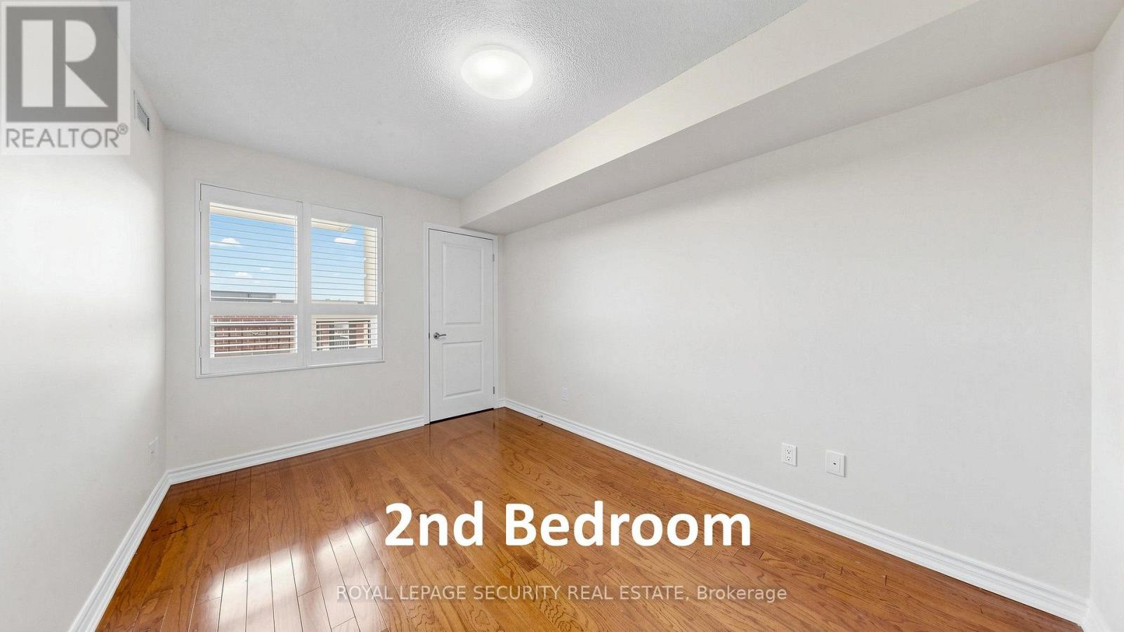 406 - 8026 Kipling Avenue Property Photo 29