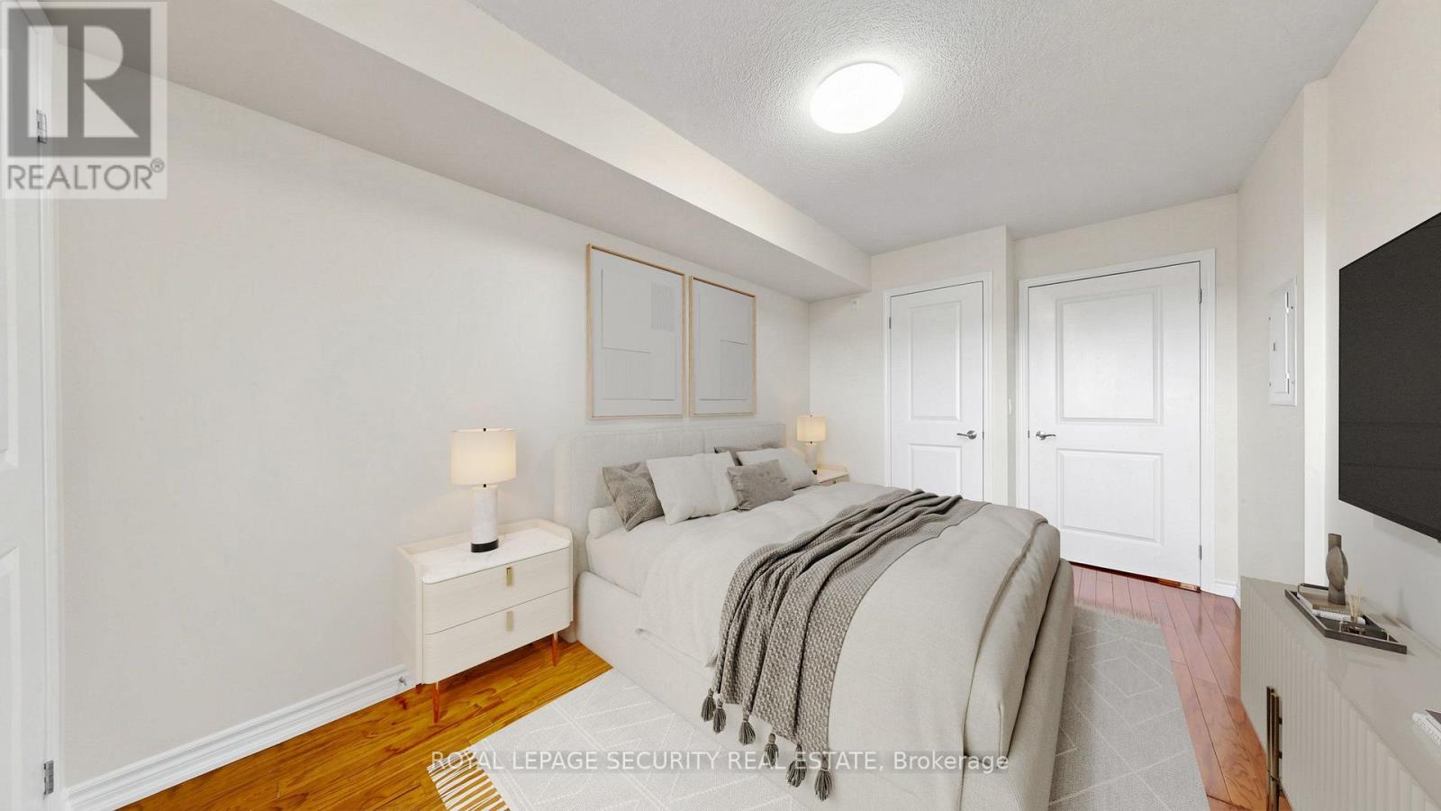 406 - 8026 Kipling Avenue Property Photo 32