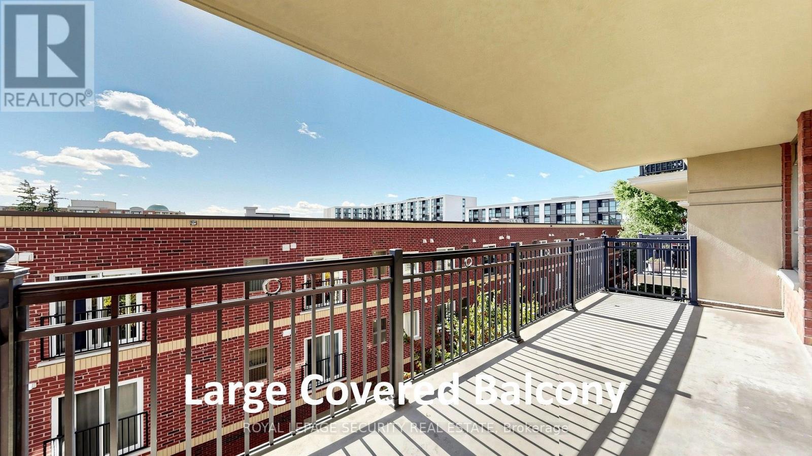 406 - 8026 Kipling Avenue Property Photo 37