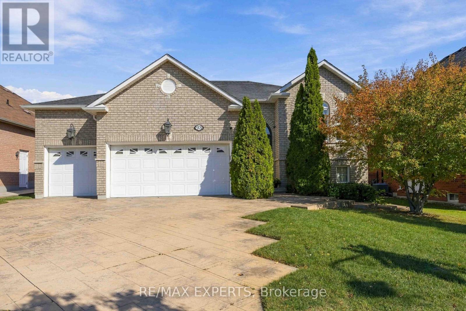 93 Velmar Drive Property Photo 1