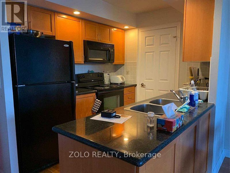 318 - 33 Cox Boulevard Property Photo 10