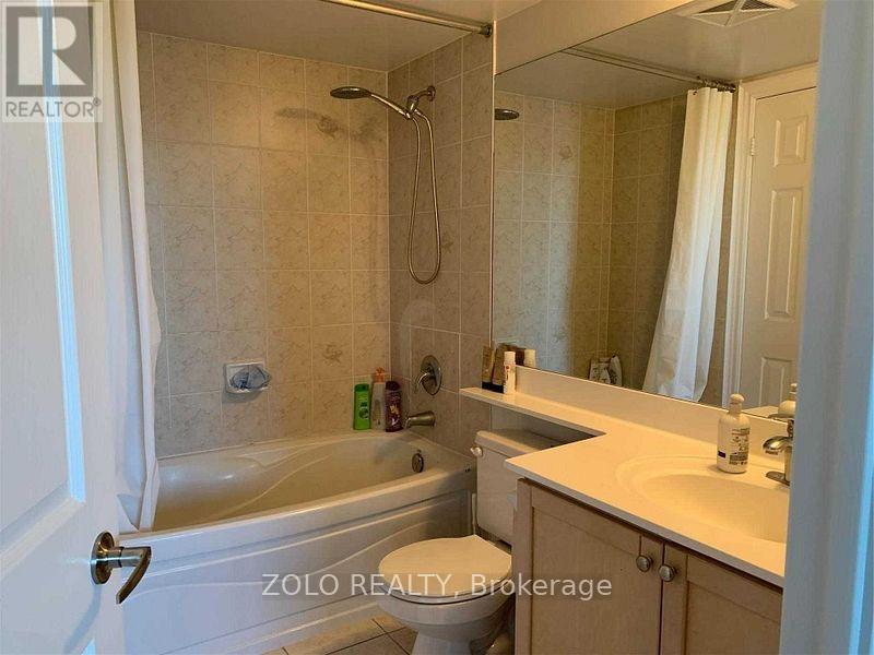 318 - 33 Cox Boulevard Property Photo 13
