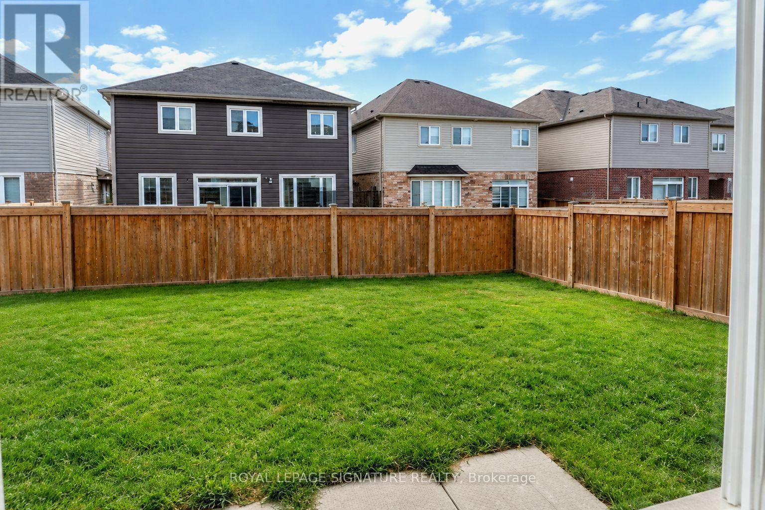 165 Wagner Crescent Property Photo 33