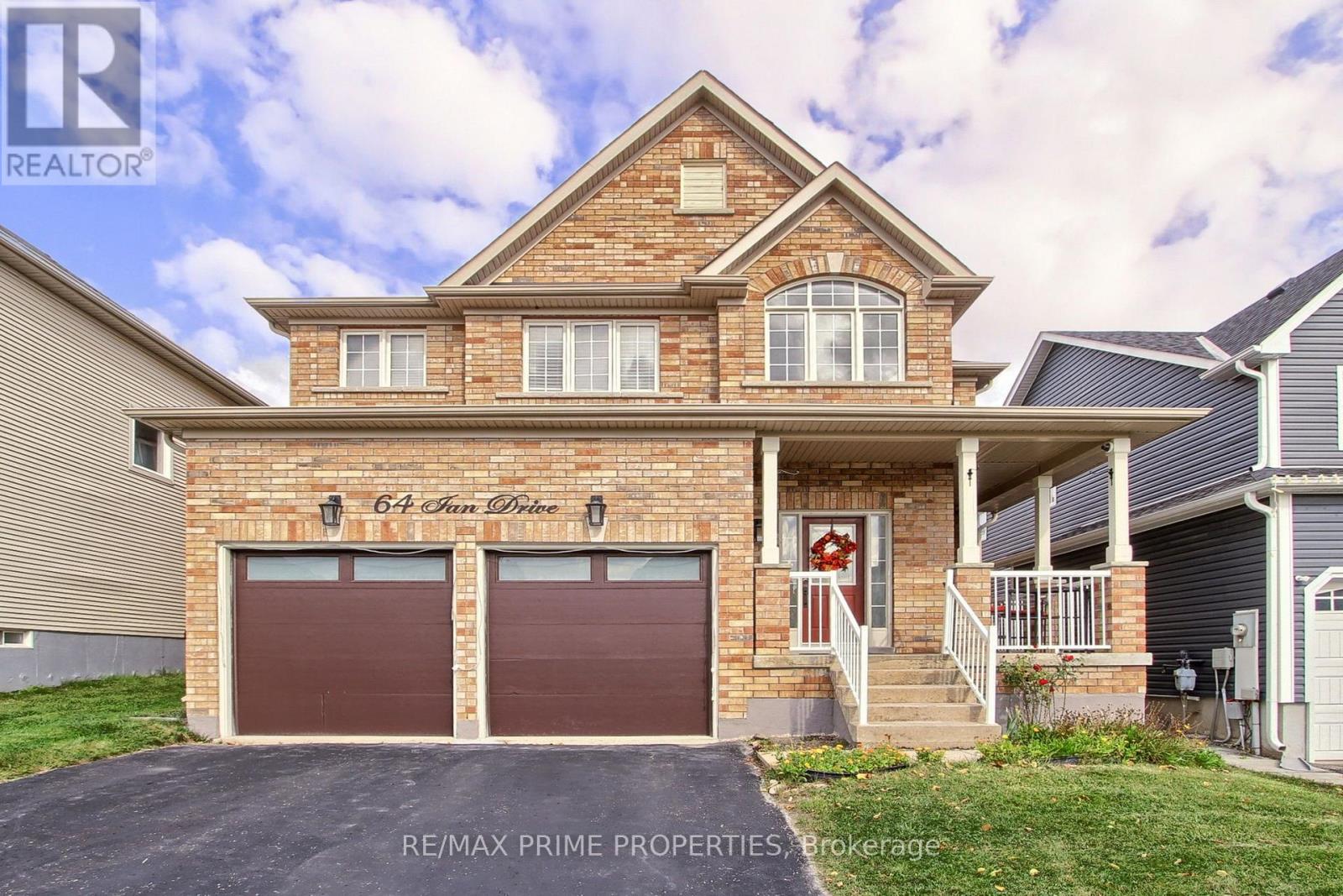 64 Ian Drive Property Photo 1