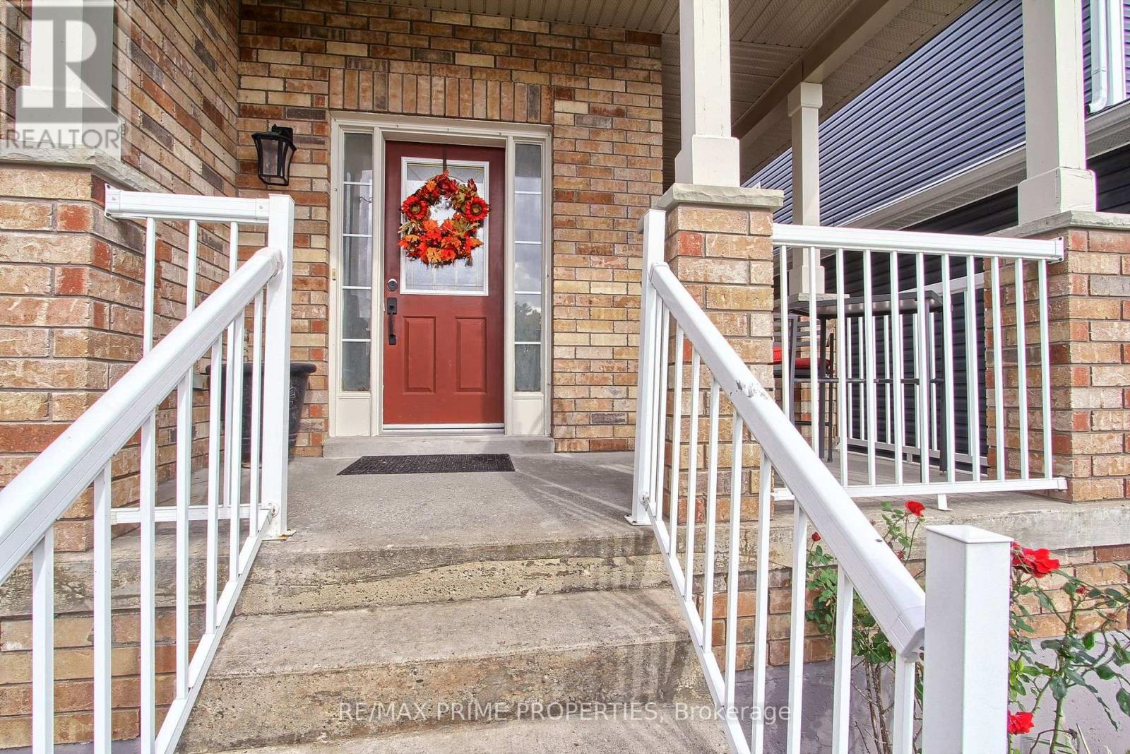 64 Ian Drive Property Photo 2