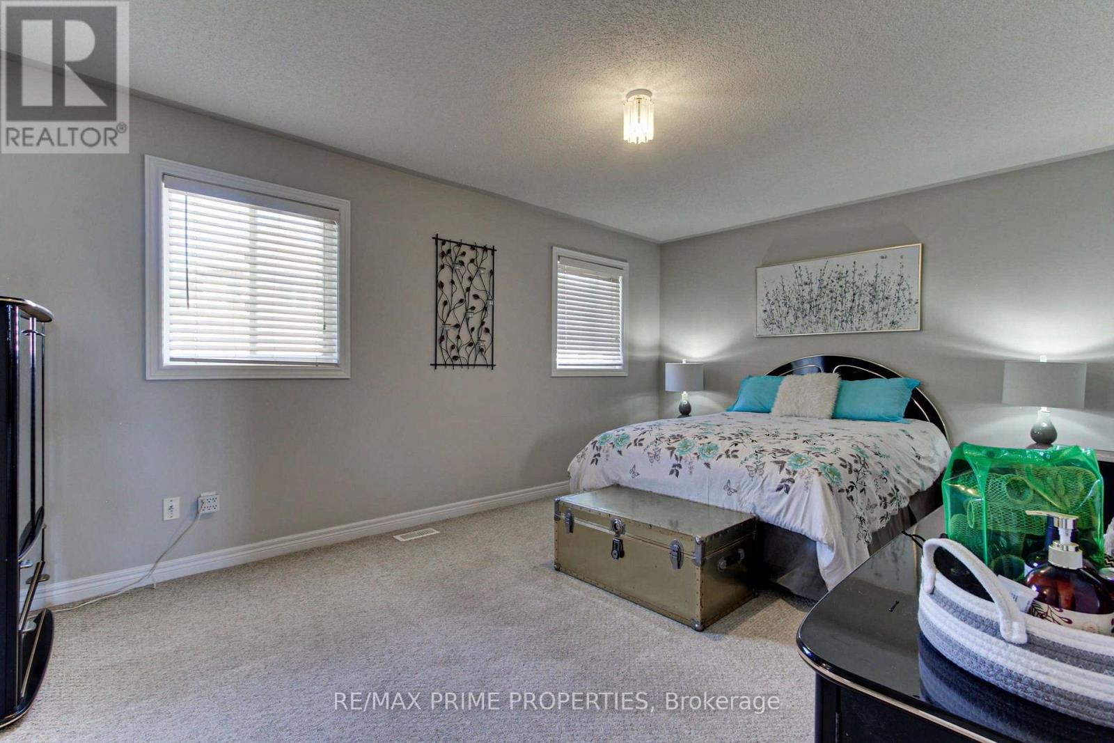 64 Ian Drive Property Photo 14